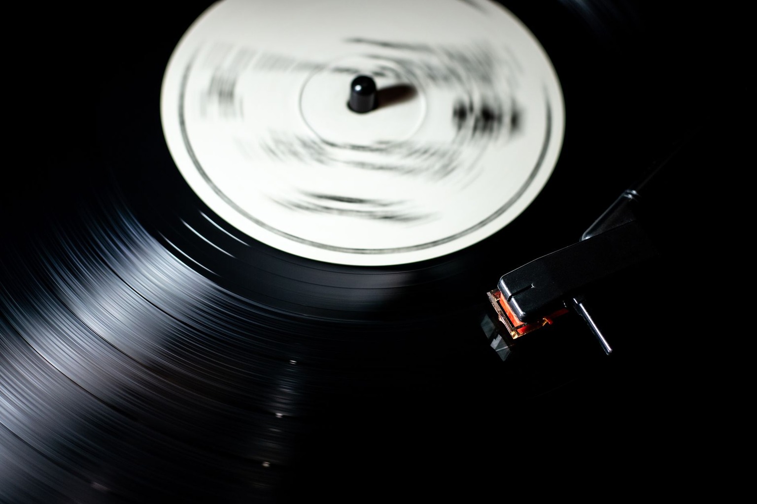 Build the Perfect Good Mood Playlist for Drives