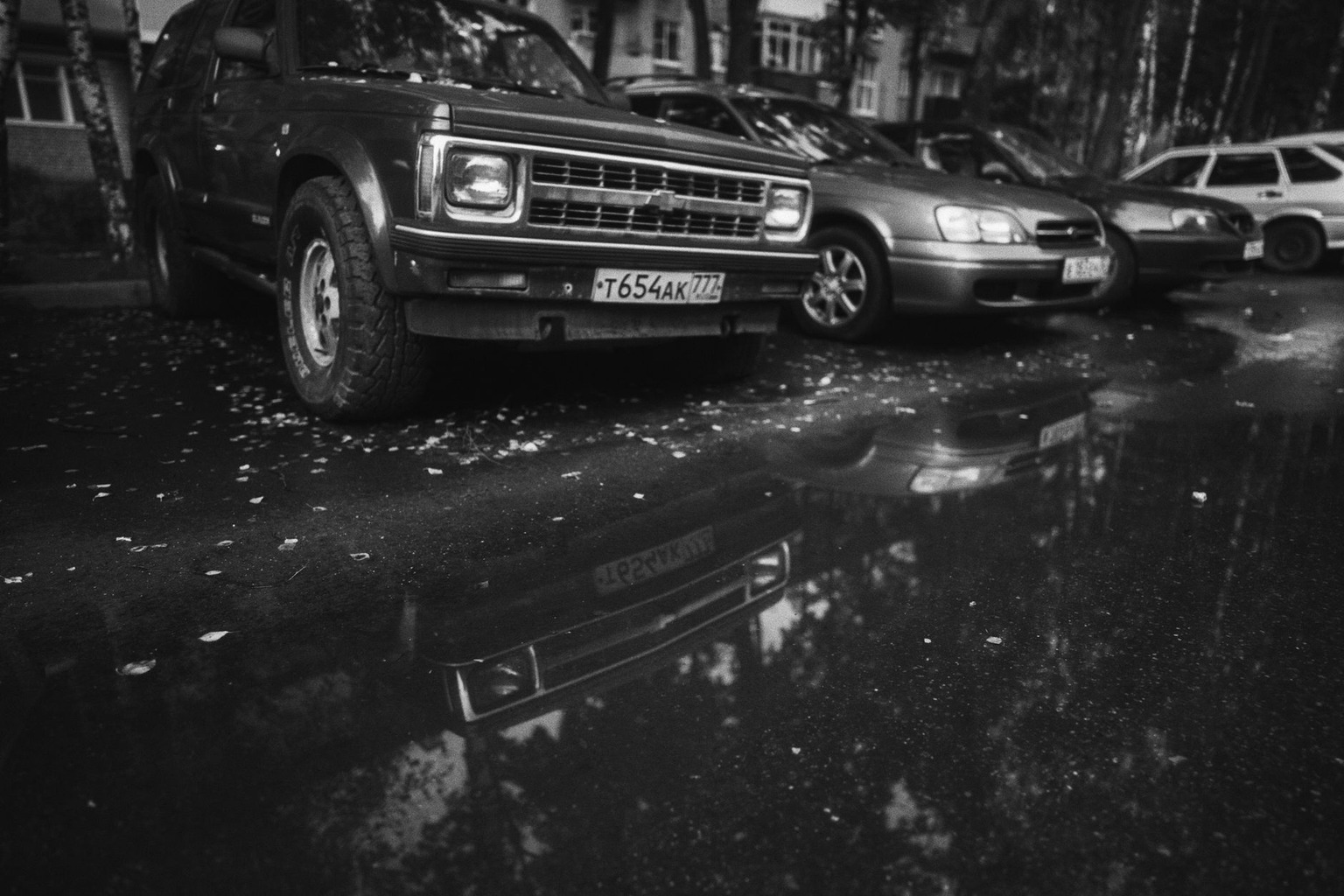 Overnight Parking Safety Tips for Car Campers and Travelers — Protect Your Privacy While Parking Overnight Overnight Parking Safety Tips for Car Campers and Travelers — Protect Your Privacy While Parking Overnight